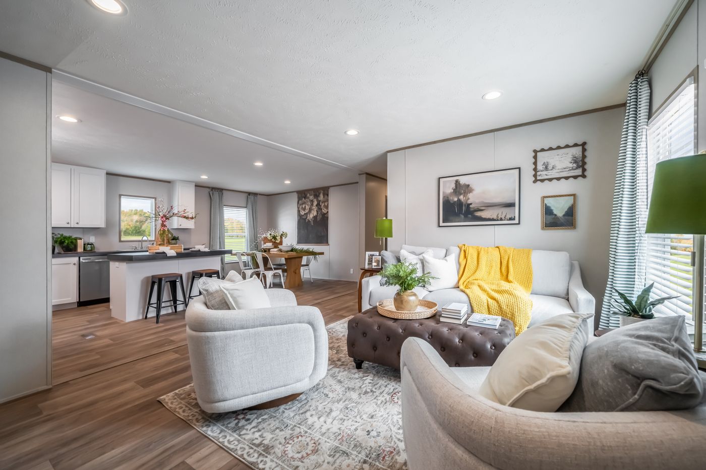 Vista 38HZN28483AH Double Wide by Horizon Homes thumbnail 5